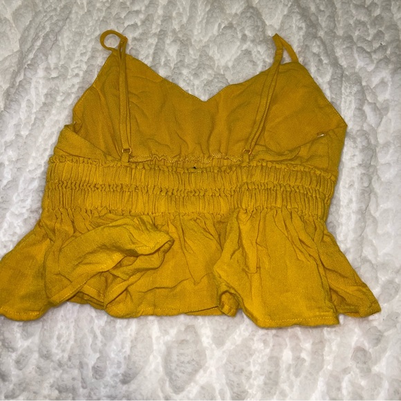 Yellow crop top size size - Picture 3 of 5